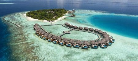 Featured image for “Ilhas Maldivas: Ilhas, Bangalôs E ‘Hot Tubes’ Com Passagem Para O Mar”