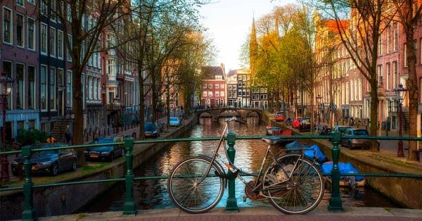 Featured image for “5 Atrações turísticas imperdíveis em Amsterdam”
