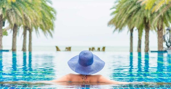 Featured image for “Resort de praia: aprenda a escolher o melhor para você”
